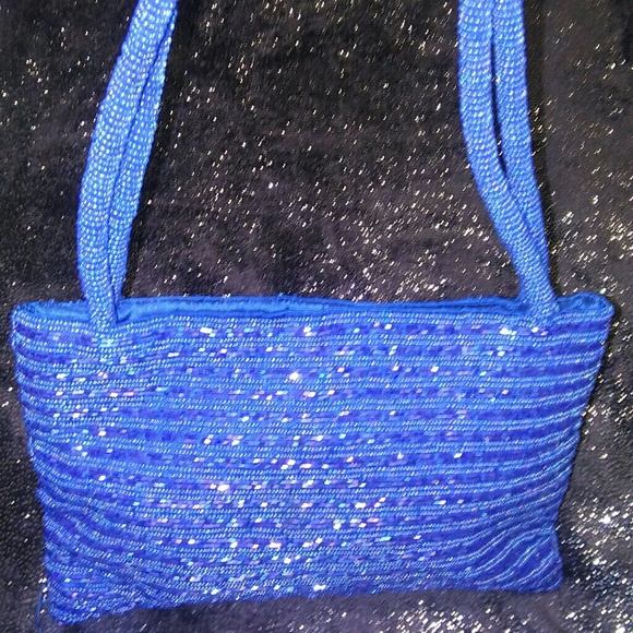 Handbag - Picture 1 of 3